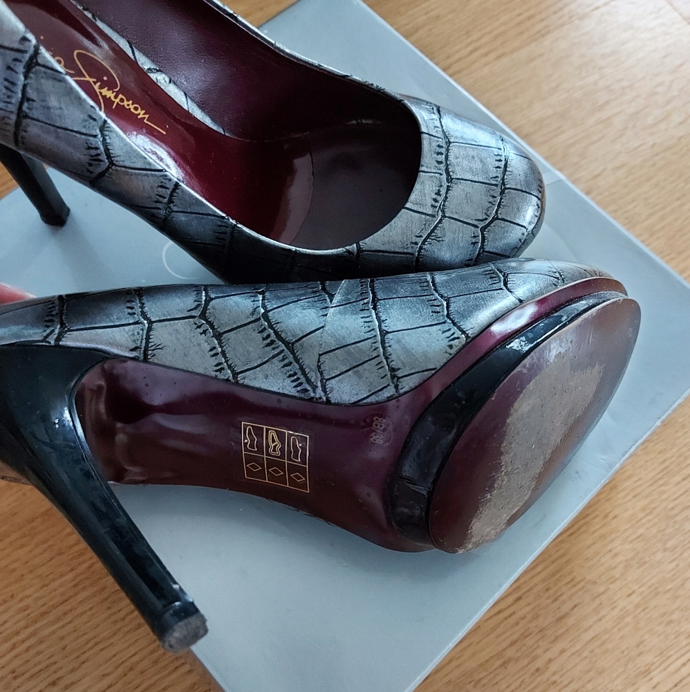 Jessica Simpson Heels👠🛍 - Picture 6 of 13